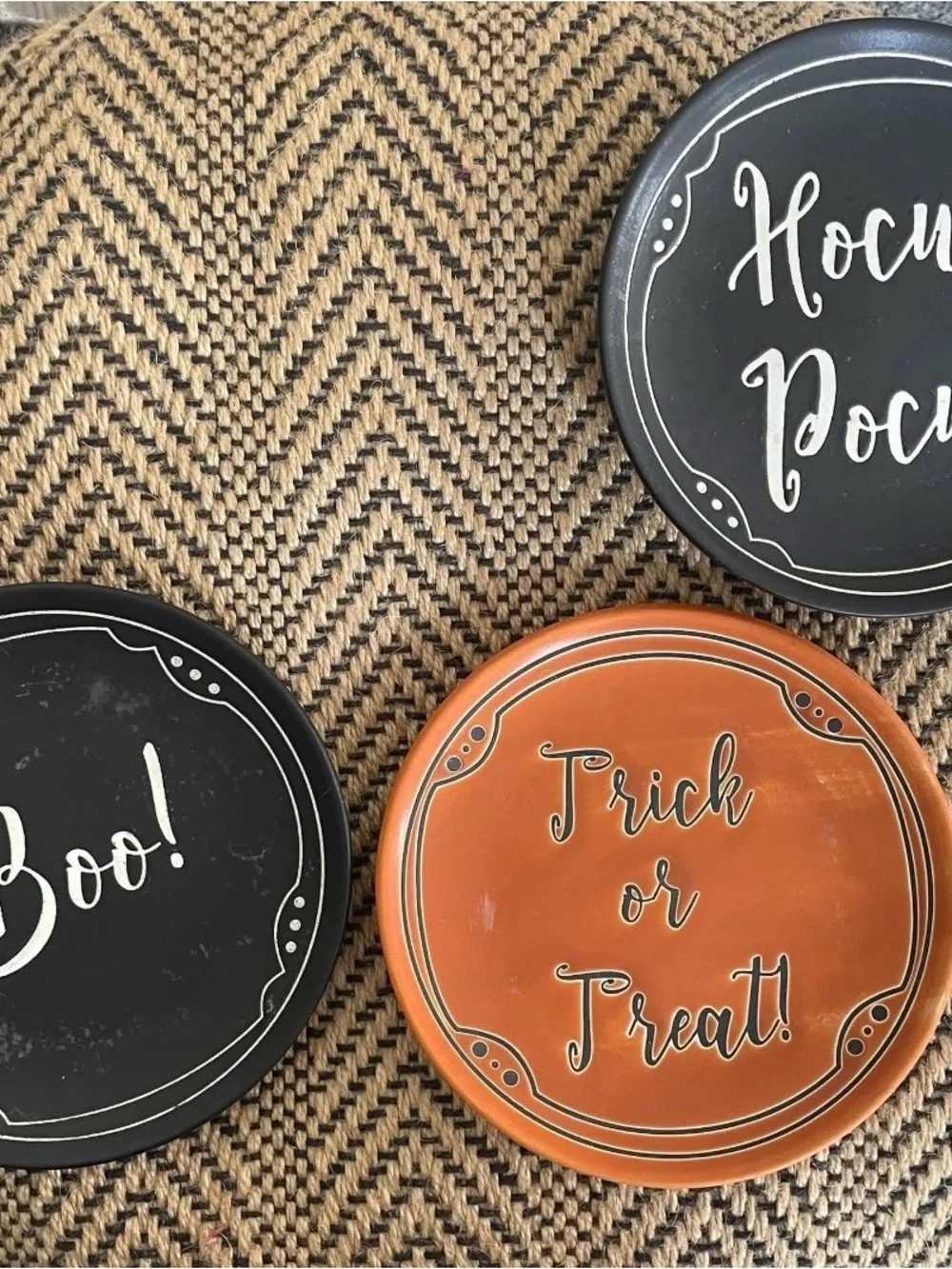 Small ceramic Halloween plates